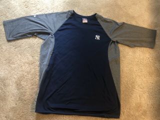 Majestic Men’s Yankees 3/4 Sleeve Jersey Shirt,  Size Men’s Xl