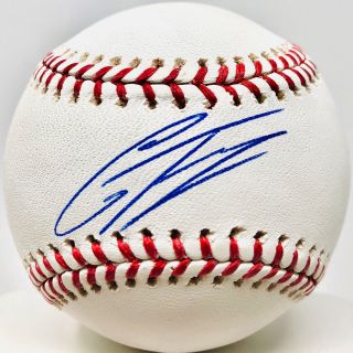 York Yankees Gleyber Torres Autographed Mlb Baseball - Beckett Bas