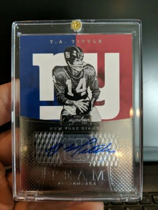 2016 National Treasures Y.  A.  Tittle Auto Giants