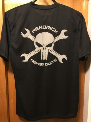 Hendrick Motorsports Large Team Issued Never Quits Skull Running T Shirt