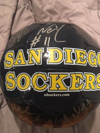 San Diego Sockers Team Signed Fila Soccer Ball W/brian Quinn,  16 Other Autograph