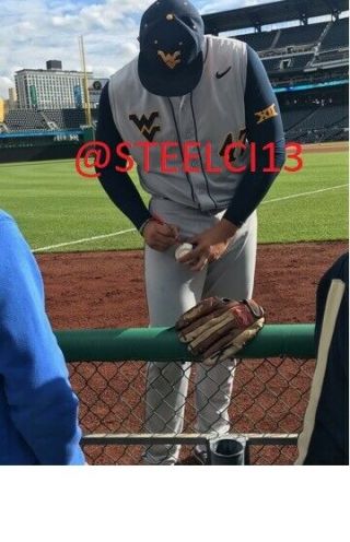2019 WEST VIRGINIA MOUNTAINEERS BASEBALL TEAM SIGNED AUTOGRAPH HOME PLATE,  PROOF 3