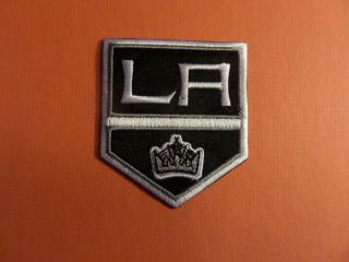 Los Angeles Kings Nhl Black - Silver Embroidered 2 - 1/2 X 2 - 3/4 Iron On Patch