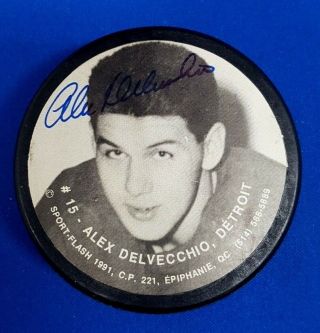Nhl Detroit Red Wings H.  O.  F Alex Delvecchio Autographed Puck With