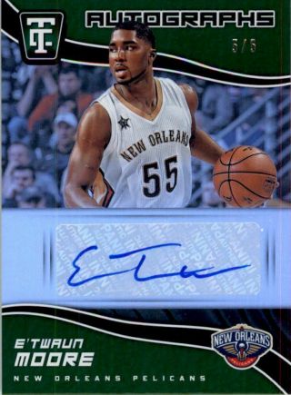 2017 - 18 Totally Certified Autographs Green 18 E 