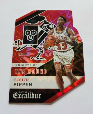 2015 - 16 Scottie Pippen Panini Excalibur Knights Of The Round 25