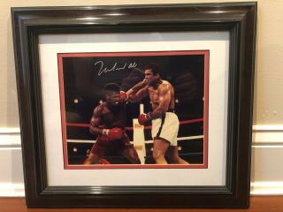 Muhammad Ali Signed Autographed 8 X 12 Framed Vs Leon Spinks With