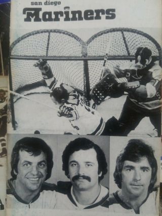 1975 - 76 SAN DIEGO MARINERS MEDIA GUIDE Yearbook 1976 WHA Hockey Program 3