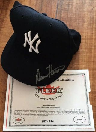 2001 Fleer Legacy Cap Hat Drew Henson York Yankees Michigan Auto Autograph