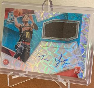 2018 - 19 Trae Young Spectra Rookie Patch Auto Rpa Rc 2 Color Jersey Autograph /99