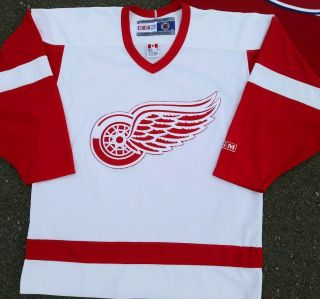 Vintage Detroit Red Wings Ccm Hockey Jersey Sz M