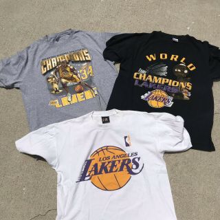 Vintage Los Angeles Lakers Early 2000’s T - Shirt Bundle Size Xl