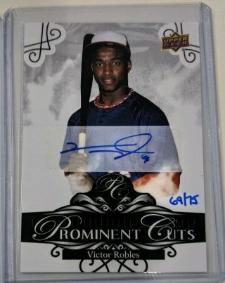 2019 Upper Deck National Nscc Victor Robles Prominent Cuts Auto 