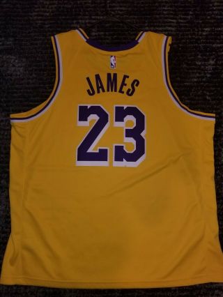 Lebron James Los Angeles Lakers Nike 2018 NBA Men ' s Swingman Jersey XXL 56 2