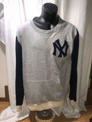 York Yankees Mitchell And Ness Mens Large Pullover Sweatshirt