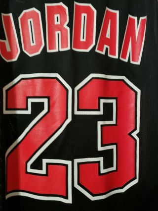 Champion Jersey Jordan size 40 5