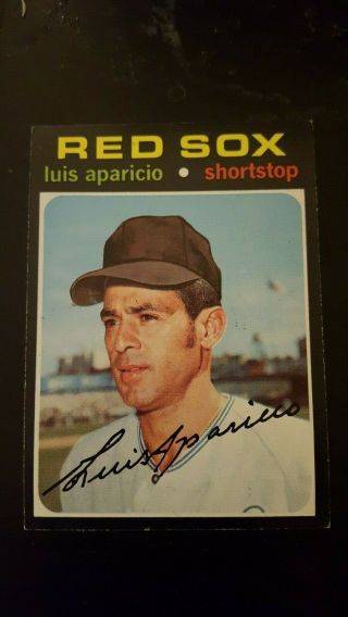 1971 Topps Baseball Card Luis Aparicio Red Sox 740