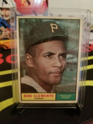 1961 Topps Roberto Clemente Pittsburgh Pirates 388 Baseball Card