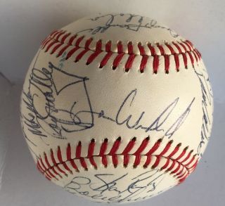 1982 York Yankees Team Signed Ball Yogi Berra Winfield Gossage