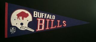 Vintage Buffalo Bills Nfl Pennant With Single Bar Facemask