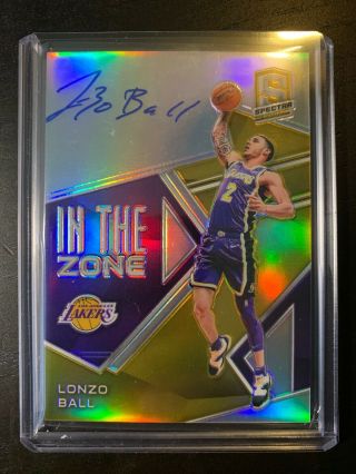 2018 - 19 Panini Spectra Lonzo Ball In The Zone Auto Gold Prizm 7/10 Lakers Rare