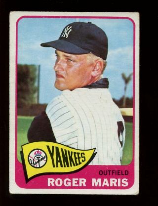 1965 Topps Baseball Card 155 Roger Maris York Yankees