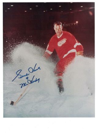 Gordie Howe Detroit Red Wings Autograph 8x10 Photo Signed " Mr Hockey "