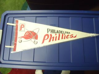 Philadelphia Phillies Pennant Full Size 1970 " P " Logo Exc