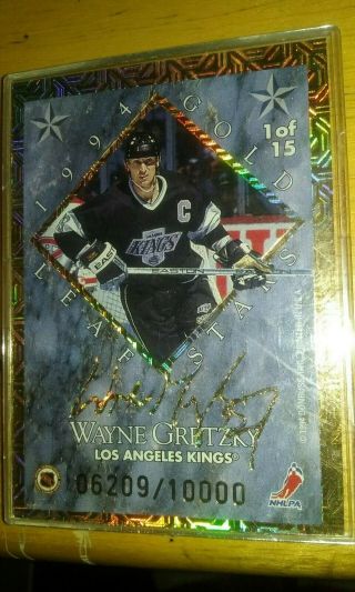 1994 - 95 Leaf Gold Stars 1 Wayne Gretzky/Sergei Federov Autographed 06209/10,  000 2