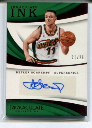 2017 - 18 Panini Immaculate Detlef Schrempf Red Ink Auto Autograph 21/25