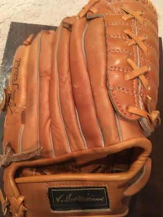 Ted Williams Sears Store Model Ball Glove.  Immaculate 2