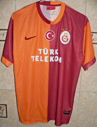 Nike Galatasaray Spor Kulübü (f.  C. ) Turk Telekom Istanbul Soccer Jersey Size L