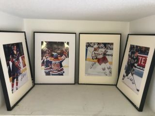 4 Wayne Gretzky Signed Photos With Picture Frames