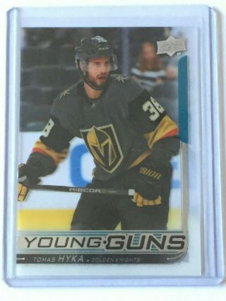 2018 - 19 Ud Series 1 Young Guns Acetate / Clear Cut - 224 Tomas Hyka Ssp