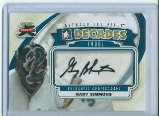 Gary Simmons - 11 - 12 Between The Pipes Decades Auto A - Gs - Kings Goalie