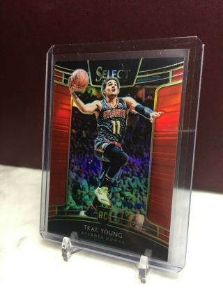 Trae Young 2018 - 19 Panini Select Rookie Red Prizm /199