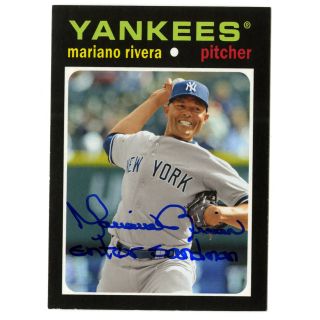 Topps Tm - 26 2012 Mariano Rivera Signed Card With Enter Sandman Inscription
