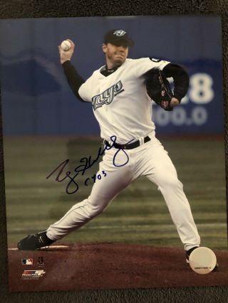Roy Halladay Signed Blue Jays 8x10 Photo With Cy Inscription