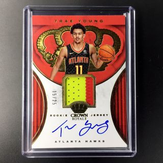 2018 - 19 Crown Royale Trae Young Rookie Patch Auto 15/25