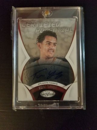 2018 Panini Certified Potential Cp - Ty Trae Young Atlanta Hawks Auto Rookie Card