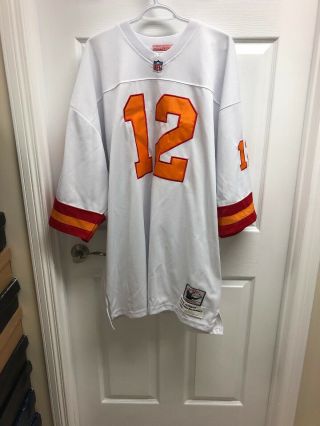 Mitchell & Ness Doug Williams Tampa Bay Buccaneers 1982 Throwback Nfl Jersey