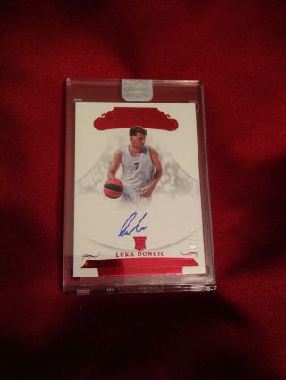 2018 - 19 Panini Collegiate Flawless Ruby Luka Doncic On Card Auto 11/20 Gem