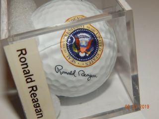 Logo Golf Ball Ronald Reagan Presidential Seal In Plastic Cube