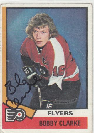 Autograph Bobby Clarke Philadelphia Flyers In Person Auto 1974/75 Topps Hof