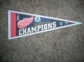 Detroit Red Wings 1997 Stanley Cup Champions Mini Pennant