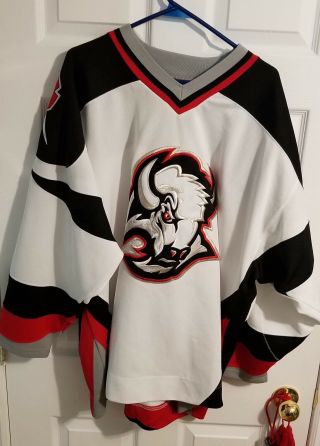Buffalo Sabres Authentic Retro Jersey - Size Xl