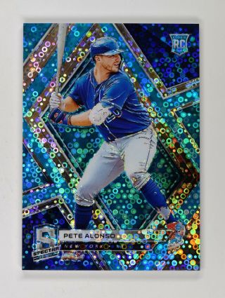 2019 Panini Chronicles Spectra Neon Blue 45 Pete Alonso /99