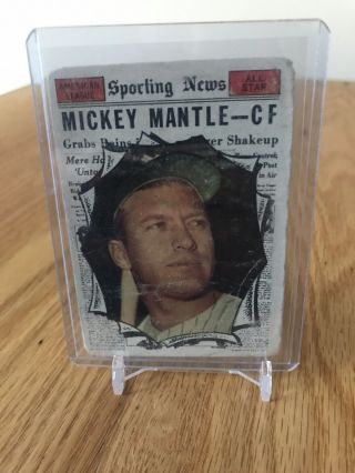1961 Topps Baseball Card High Mickey Mantle 578