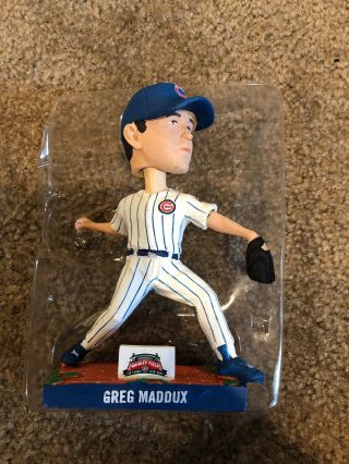 Chicago Cubs Greg Maddux " 3000th Strikeout " Bobblehead 2014