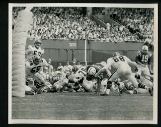 Johnny Unitas 1969 Press Photo Baltimore Colts Atlanta Falcons